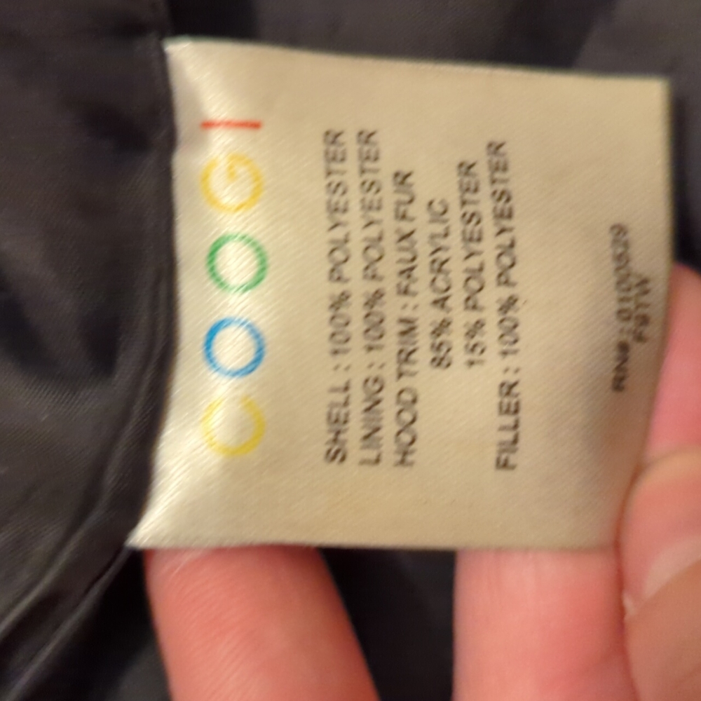 Vintage Coogi Puffer Jacket with Removable Faux Fur lined hood Size Medium - Picture 14 of 14